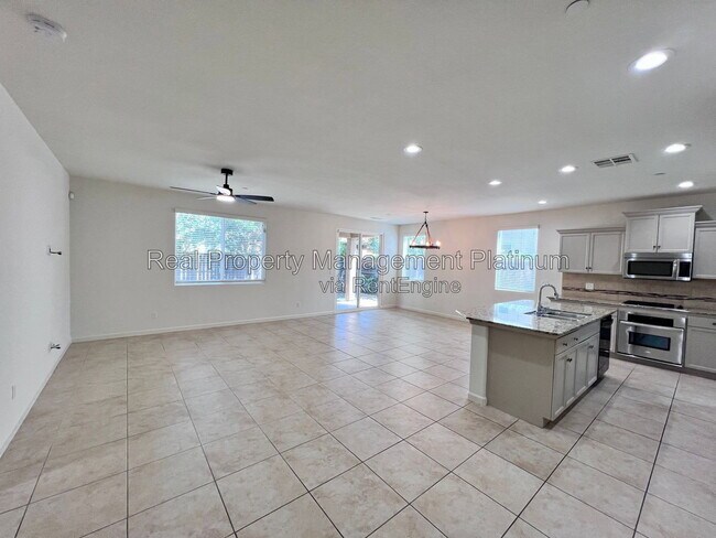 Building Photo - 4121 Chessa Ln