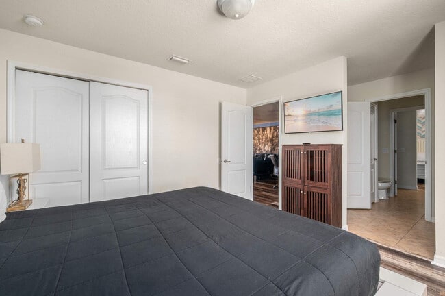 Building Photo - 1626 Lima Ave