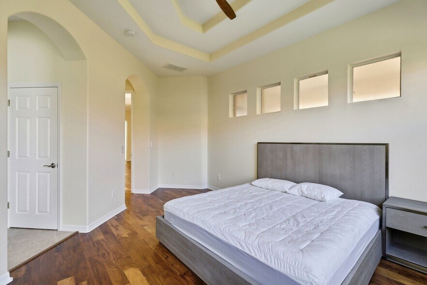 Building Photo - 14525 Mirasol Manor Ct