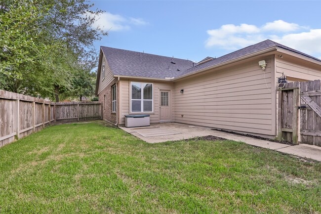 Building Photo - 17227 Mitchell Pass Ln