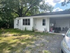 Building Photo - 3 bedroom 1 bath apartment in duplex.