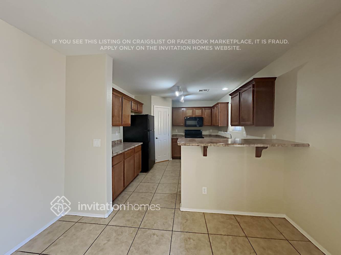 Building Photo - 7827 S Kelsie Dr