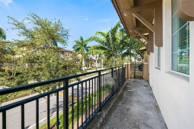 Building Photo - 845 SW 147th Ave