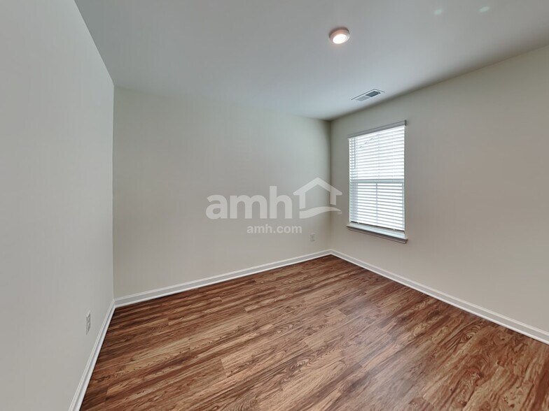 Building Photo - 5316 Cairo Ct