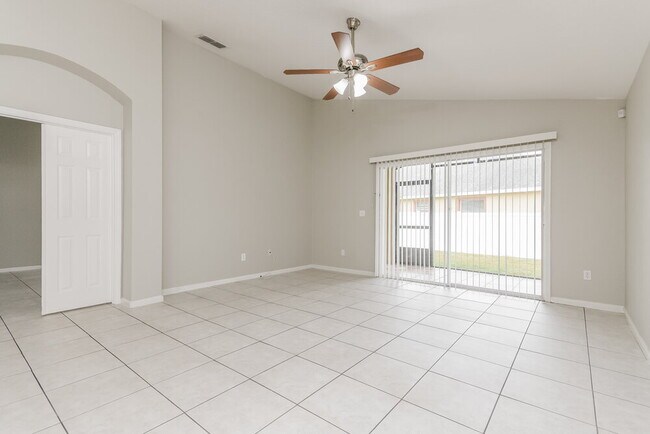 Building Photo - 2955 Conner Ln