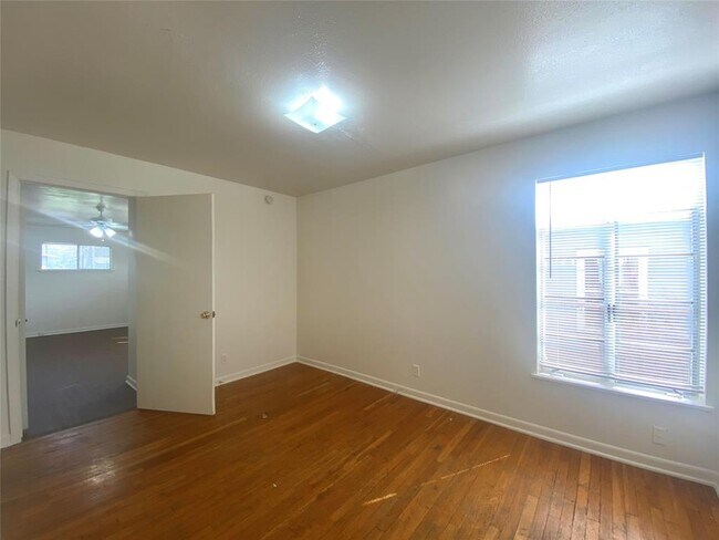 Building Photo - 602 Hammack Dr