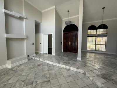 Building Photo - 1295 Longlea Terrace