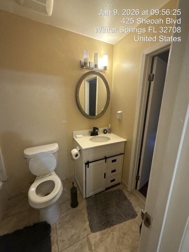 Building Photo - Winter Springs Gem: 2 BED 1.5 BATH Two-Story Condo with Amazing Amenities - (BAYTREE 4 CONDOS)