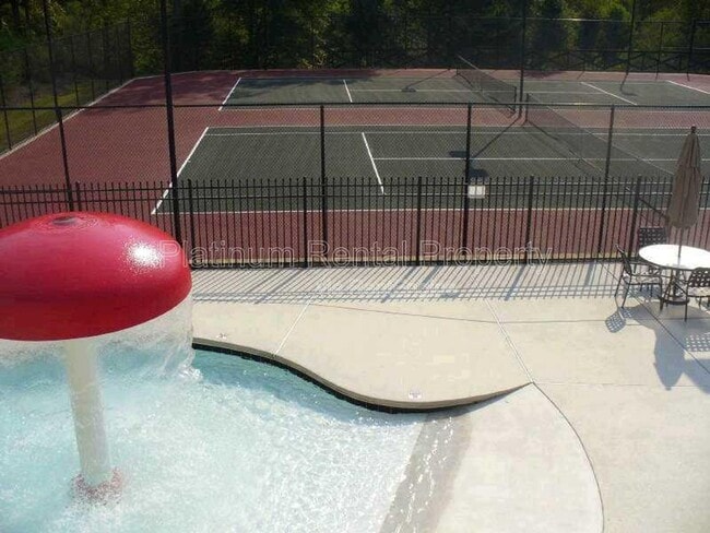 Building Photo - 4770 Leatherstone Way