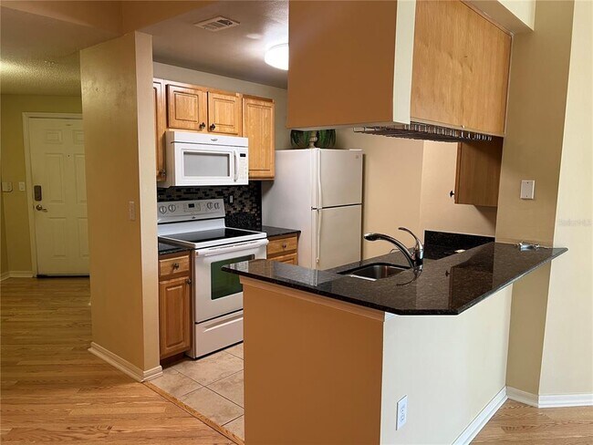 Building Photo - 4751 Travini Cir