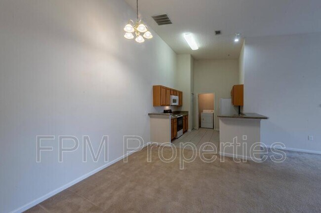 Building Photo - 9505 Armelle Way
