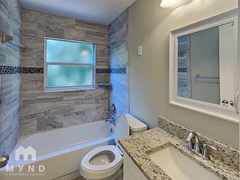 Building Photo - 8280 Philatelic Dr