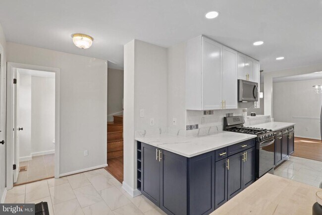 Building Photo - 5522 Conistone Ct