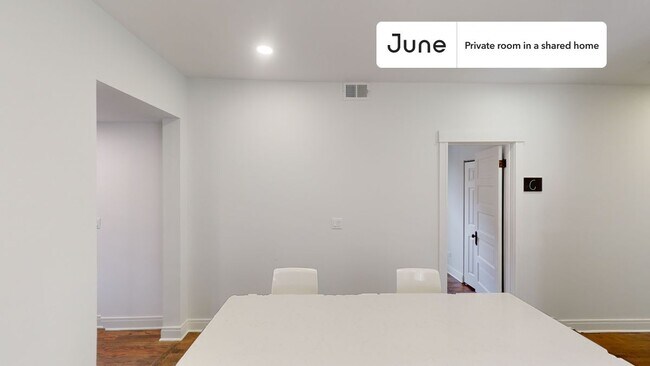 Building Photo - Room in Shared 4 bed/2 bath home