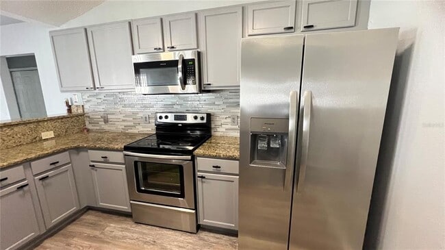 Building Photo - 485 Martigues Dr