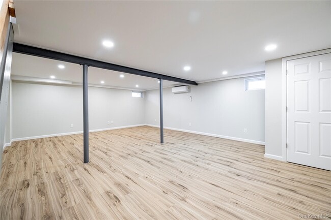 Building Photo - 29 West Ave