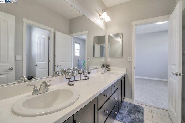 Building Photo - 36151 Windwood Ln