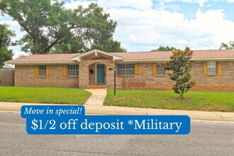 Building Photo - Beautiful 3BR Home in North Hill – Special: ½ Off Deposit for Active-Duty Military!