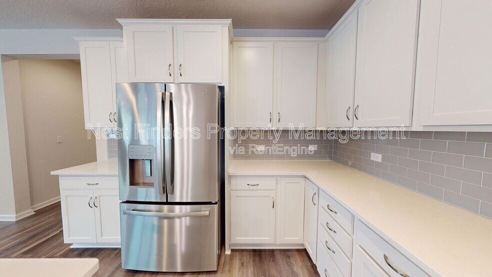 Building Photo - 282 Little Bear Run