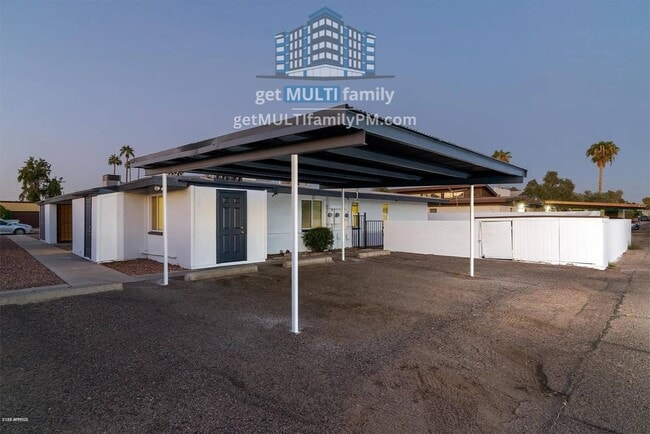 Building Photo - 515 W Pebble Beach Dr