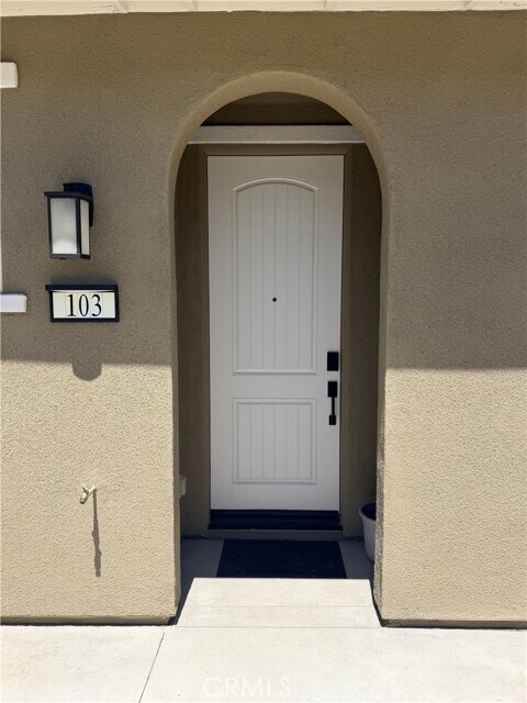 Building Photo - 3930 Lavine Wy
