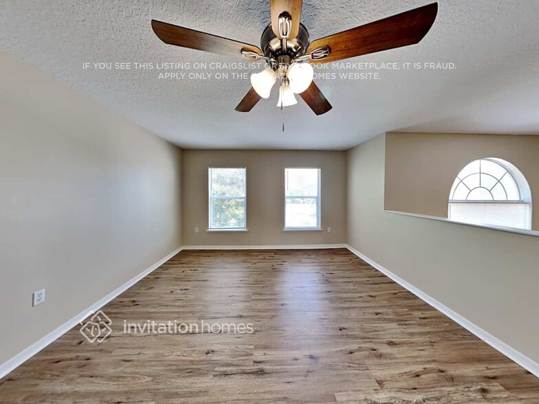 Building Photo - 6012 Sunset Vista Dr