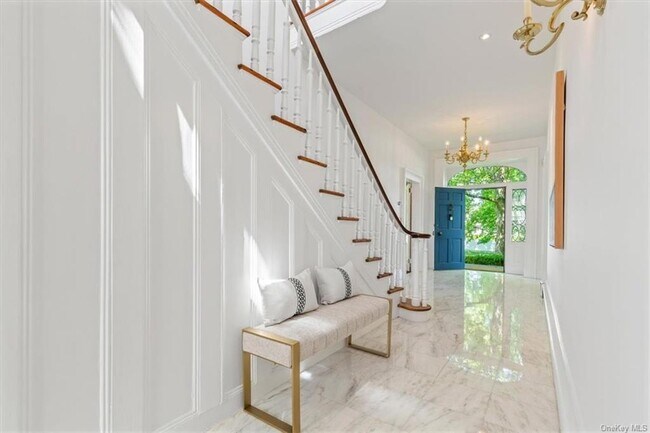 Building Photo - 77 Pleasant Ridge Rd