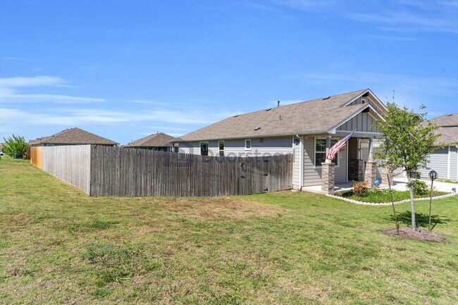 Building Photo - 101 Wichita River Rd