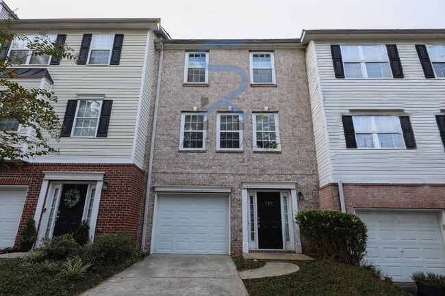 Primary Photo - 790 Celeste Ln