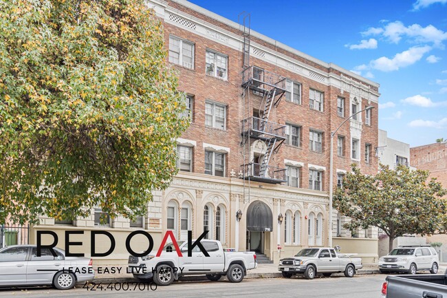 Building Photo - 716-714 S Berendo St