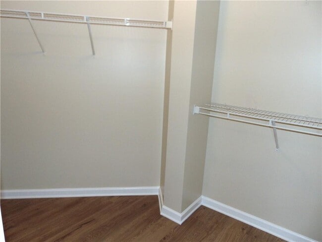Building Photo - 5227 Mill Way