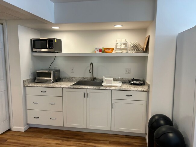 Building Photo - West AVL - Furnished Basement Efficiency