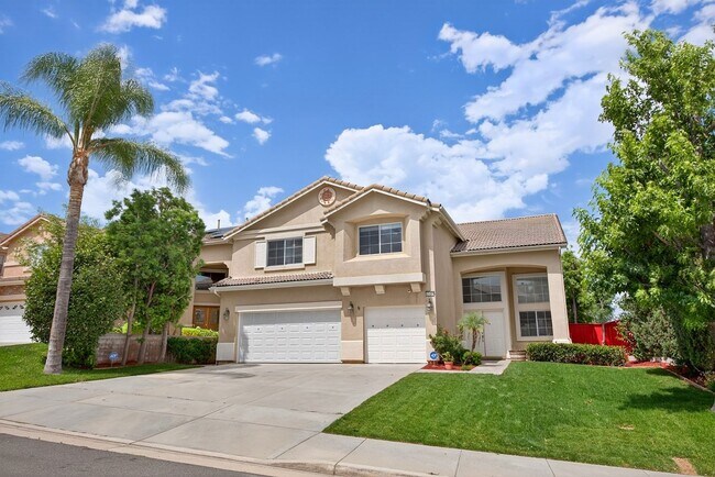 Building Photo - Most Desireable Neighborhood in Temecula  Eastridge by Redhawk