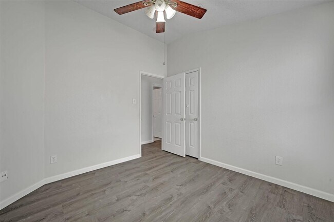 Building Photo - 3 Bed Brick in Watauga, TX