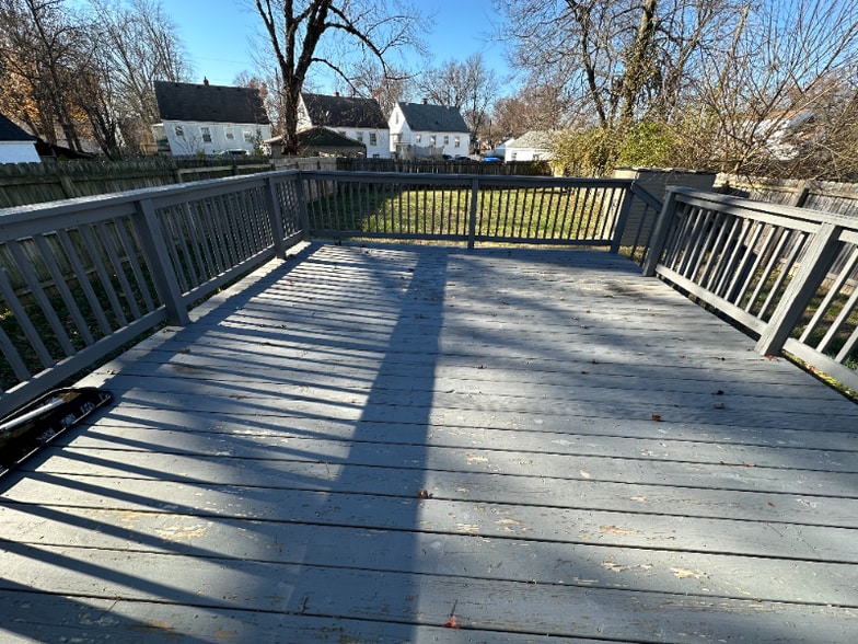 Building Photo - 4610 Picadilly Ave