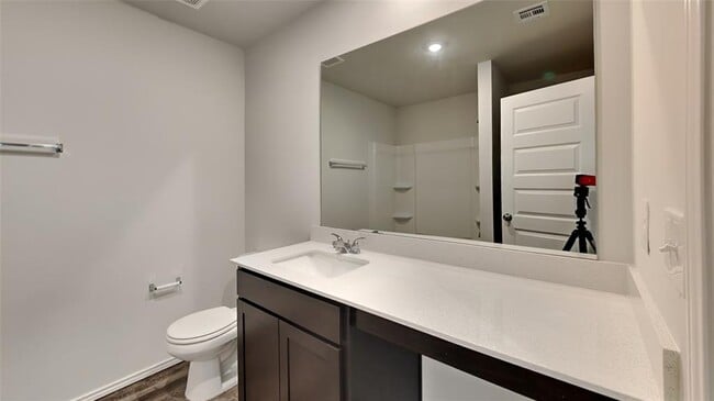 Building Photo - 6009 Bradford Pear Ln