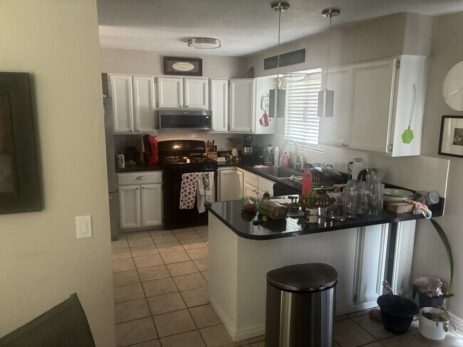 Building Photo - 5503 Walden Wood Cir