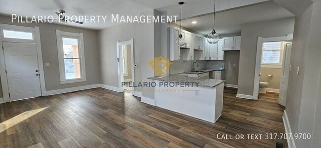 Building Photo - 1124 S Reisner-