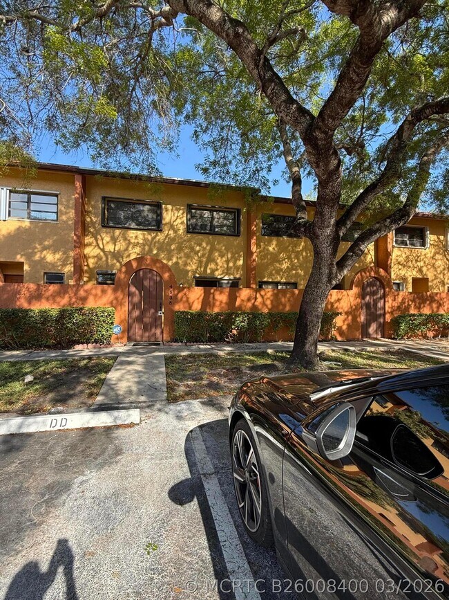 Building Photo - 4538 NW 90th Ave
