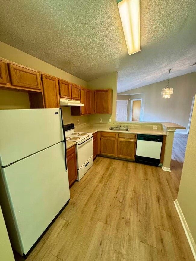 Building Photo - 4646 Callery Creek Dr