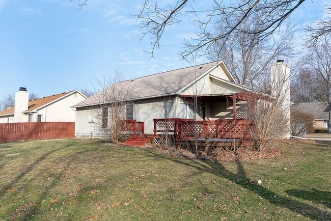 Building Photo - 3 Bedroom 2 Full Bath Ranch in Peaceful Geist Valley Estates