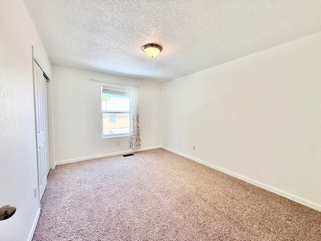 Building Photo - 450 Minturn Loop