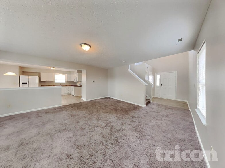 Building Photo - 1485 Bluestem Dr