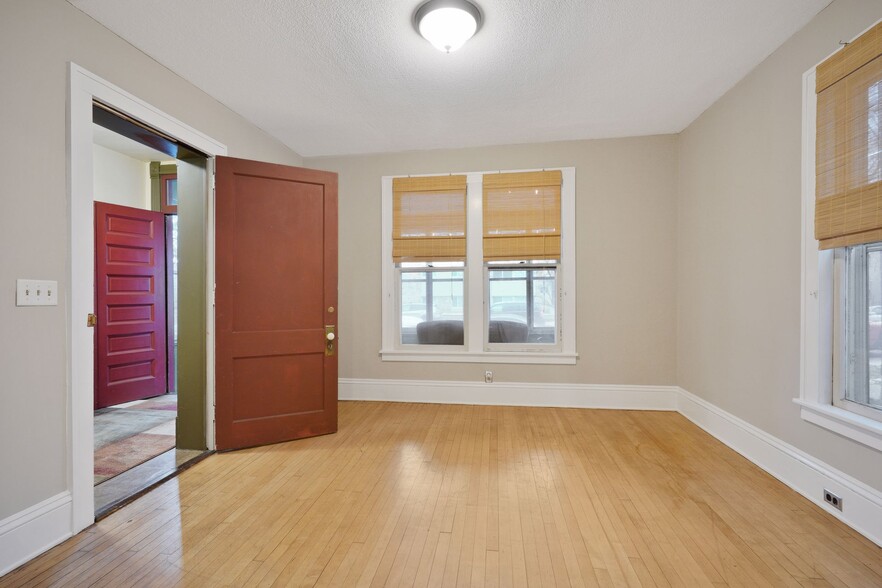 Living room. - 3032 grand ave