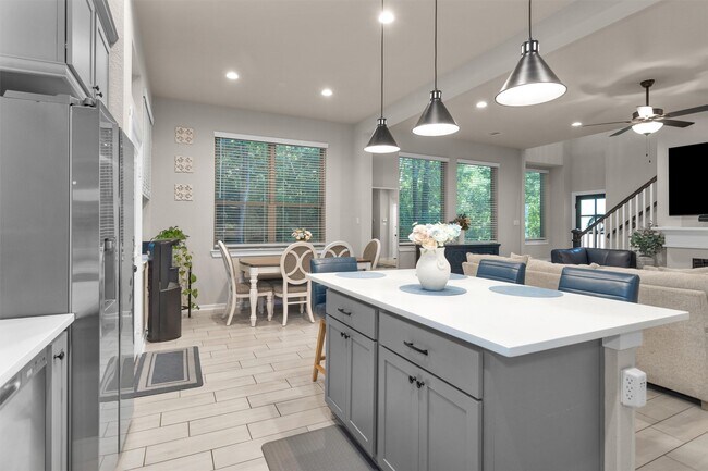 Building Photo - 579 Longleaf Pine Dr