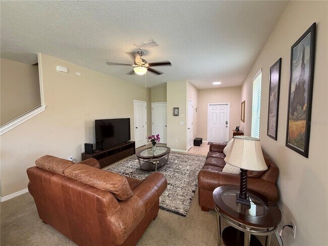 Building Photo - 206 Scaton Way
