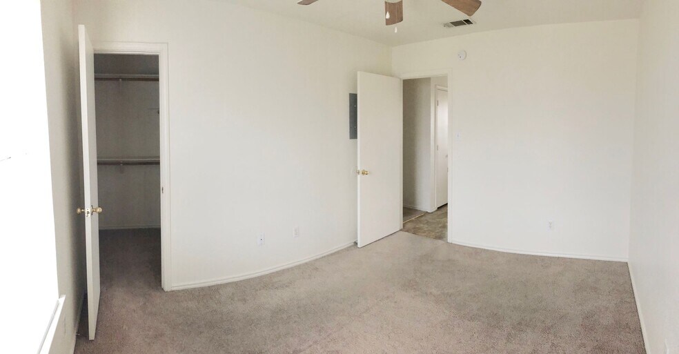 Building Photo - 1504 Windward Dr