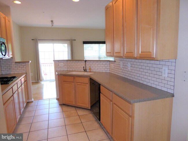 Building Photo - 13438 Fountain Club Dr