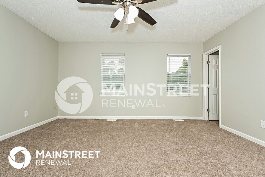 Building Photo - 3042 Medina Dr