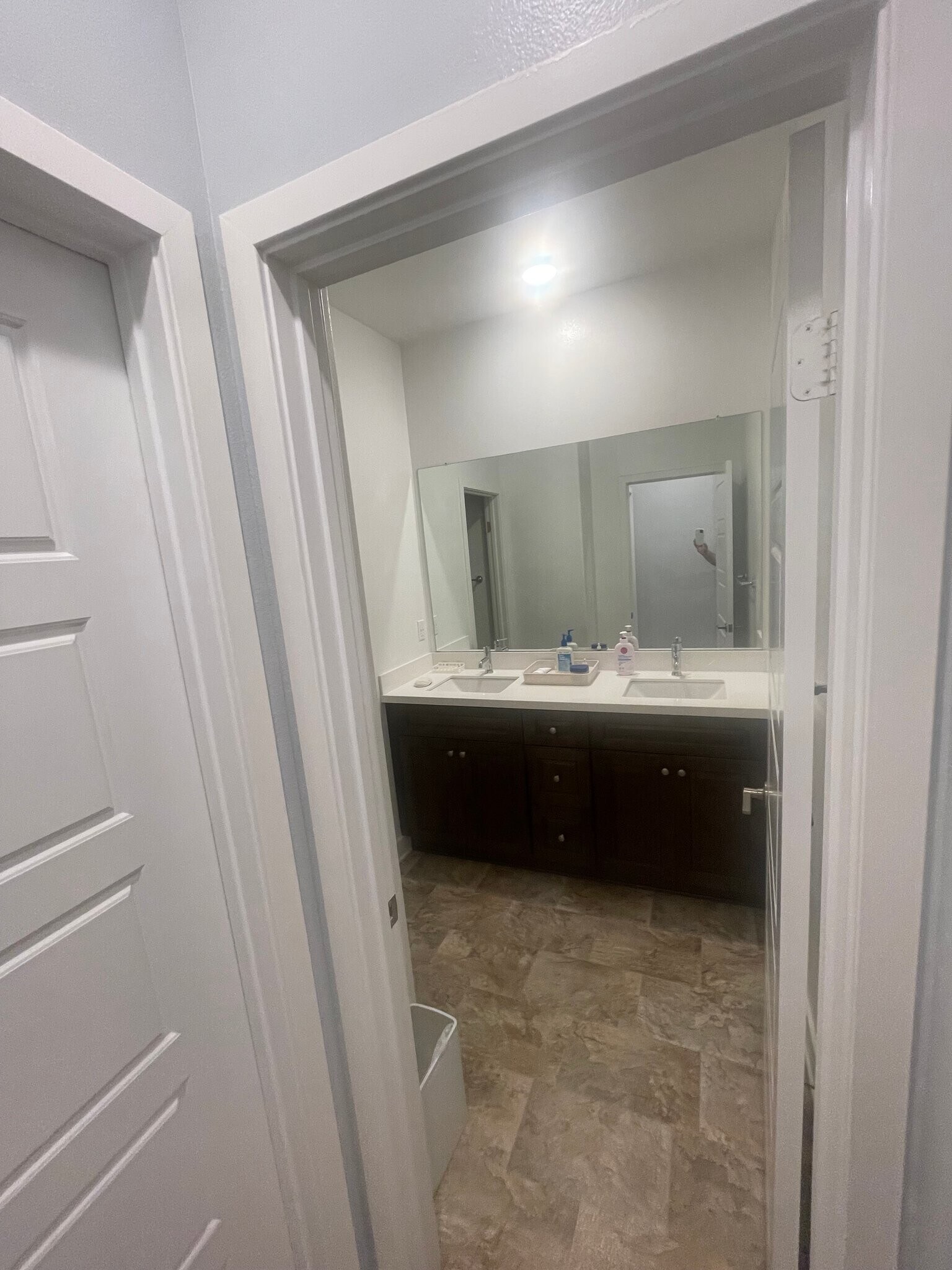 Building Photo - 29646 Saddlebred Cir